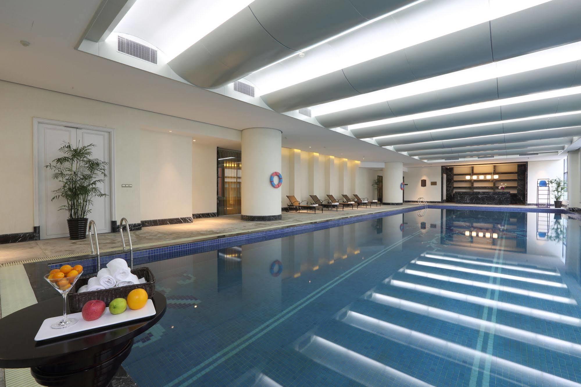 S&N Zhejiang Linhai International Hotel Экстерьер фото